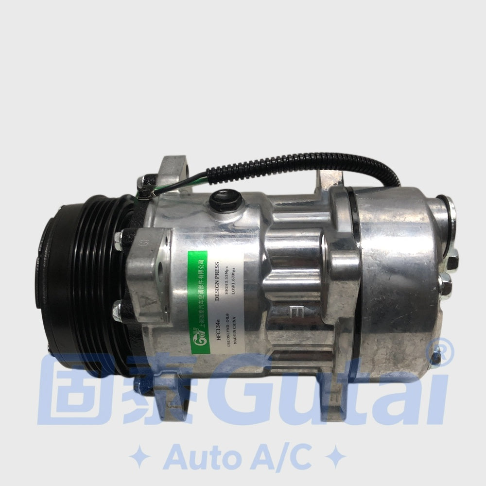 Brand-New Gutai A/C Compressor for Dongfeng Tianjin 8x4 Truck