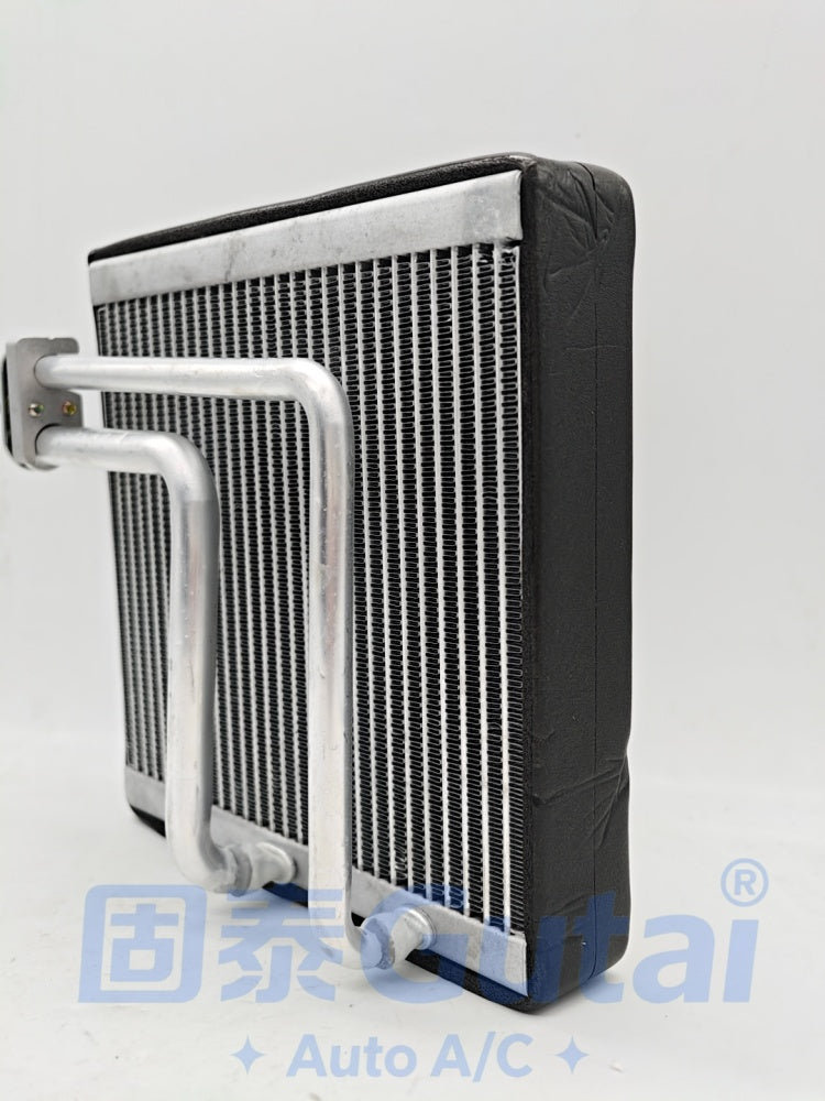 Brand-New Gutai A/C Evaporator for Dongfeng Tianlong KL