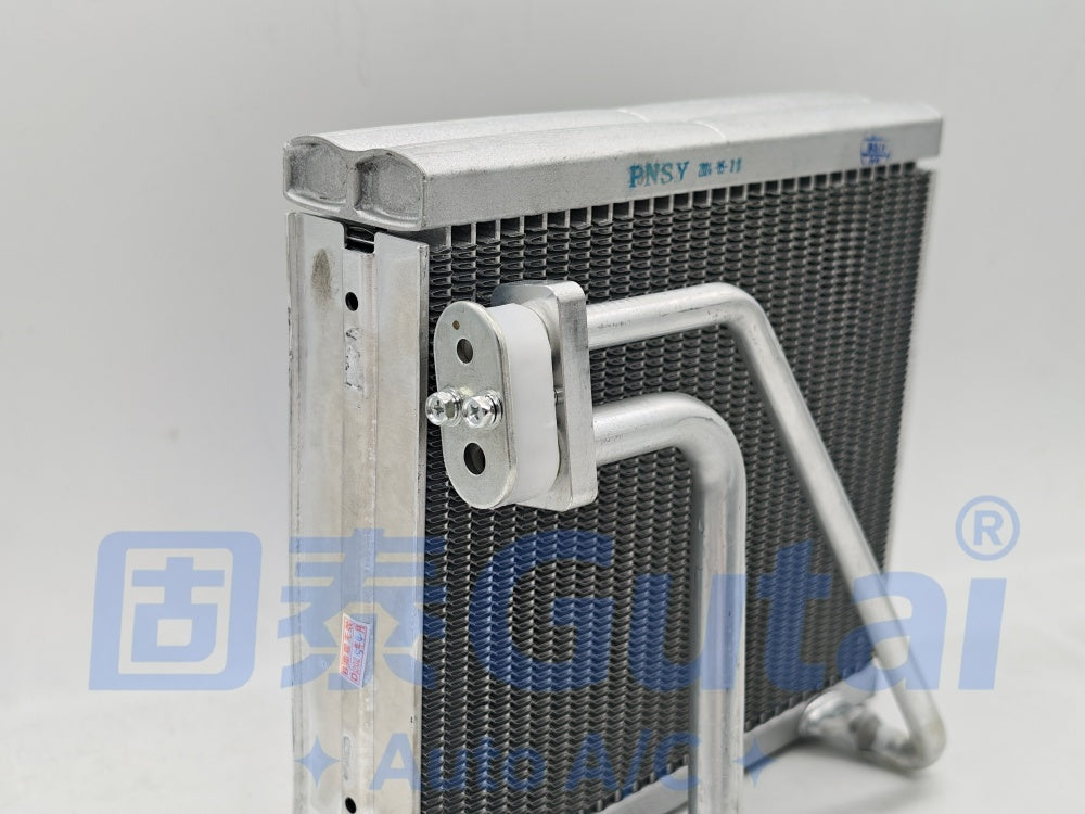 Brand-New Gutai A/C Evaporator for Dongfeng Tianlong / Paien-Type 5.5