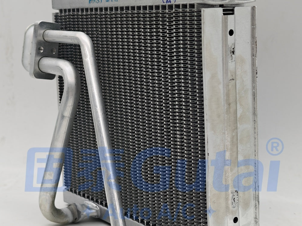 Brand-New Gutai A/C Evaporator for Dongfeng Tianlong / Paien-Type 5.5
