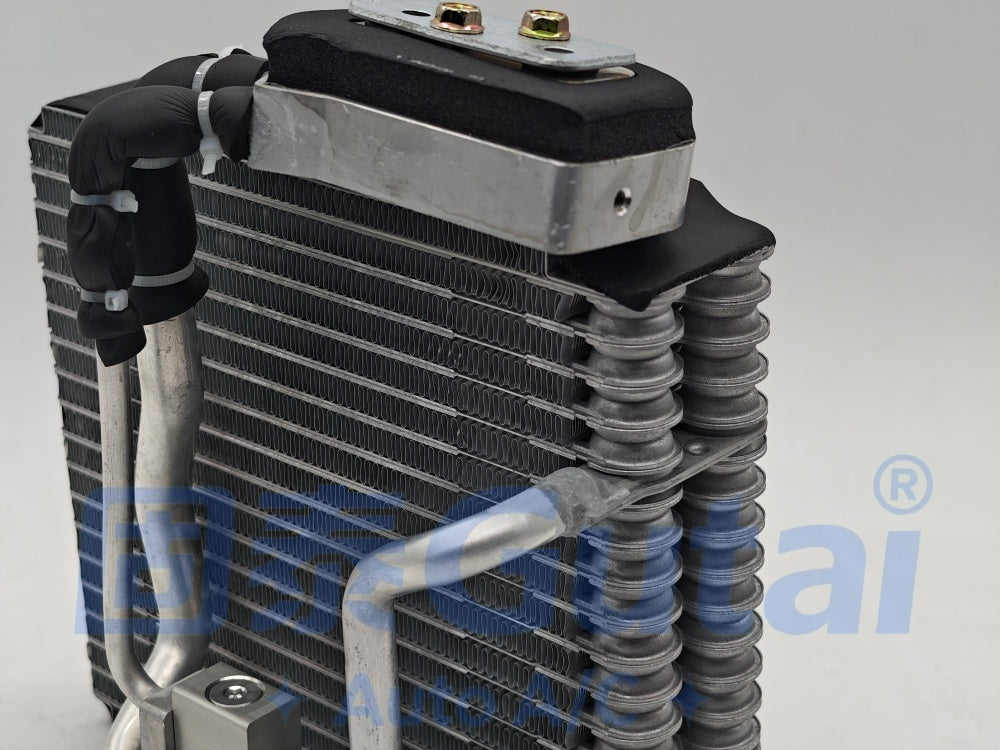 Brand-New Gutai A/C Evaporator with Valve for FAW Jiefang J6