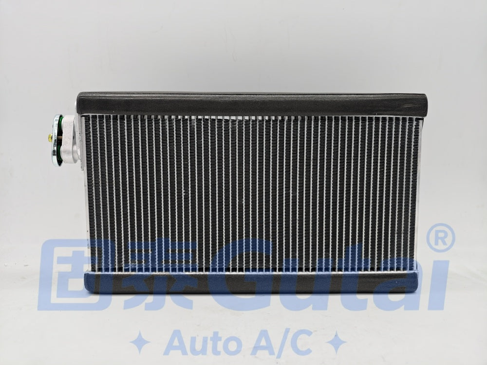 Brand-New Gutai A/C Evaporator for SHACMAN Delong M3000