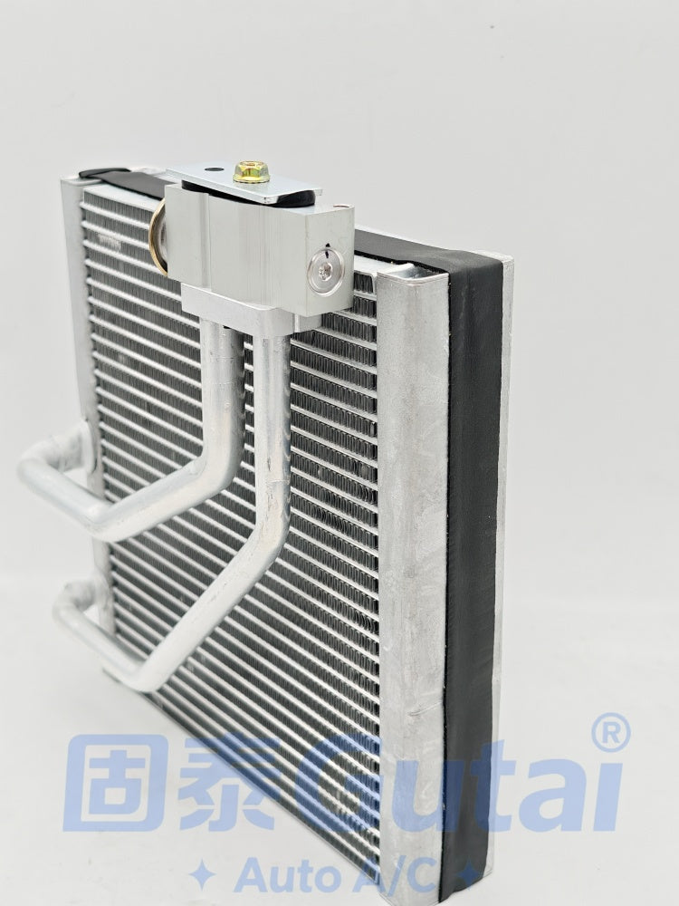 Brand-New Gutai A/C Evaporator for Dongfeng Tianlong KL Hybrid Behr-Type