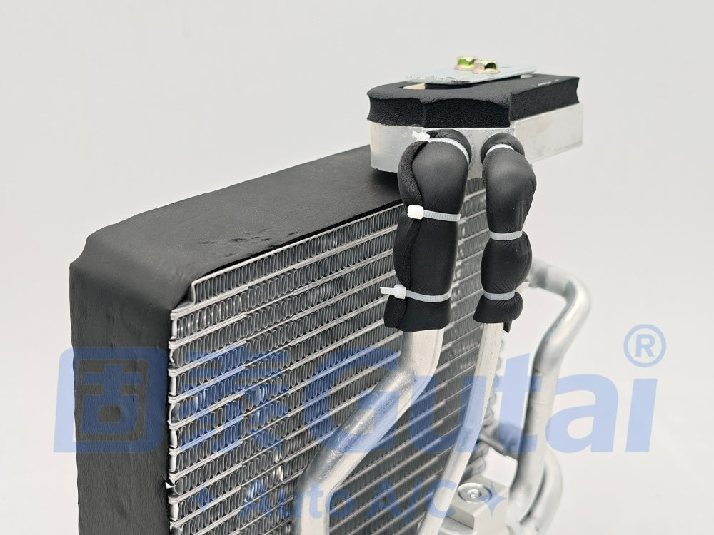Brand-New Gutai A/C Evaporator with Valve for FAW Jiefang J6