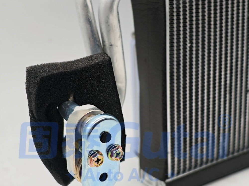 Brand-New Gutai A/C Evaporator for SINOTRUK HOWO T5G